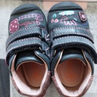 Обувки за прохождане Biomecanics, снимка 3 - Бебешки обувки - 40111390