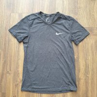 Страхотна мъжка спортна тениска NIKE размер S , снимка 3 - Тениски - 36667570