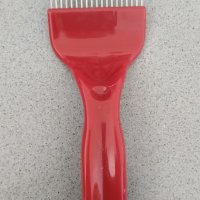Пчеларска вилица за разпечатване с INOX зъби и червена дръжка, снимка 1 - За пчели - 42053188