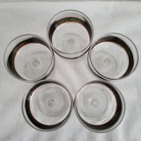 Пет стъклени чаши за коктейл с популярен дизайн от 70-те години на минали век., снимка 2 - Чаши - 42818740