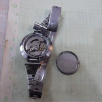 Часовник ръчен дамски самонавиващ съветски, снимка 4 - Дамски - 40418183