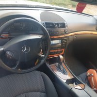Mercedes-Benz E 220 2.2 CDI W211, снимка 9 - Автомобили и джипове - 42427652