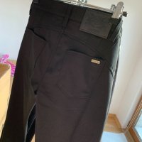 Черен дамски панталон moschino, снимка 5 - Панталони - 39601165