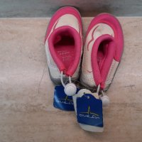 Детски обувки за плуване / аква обувки Bluefin, снимка 3 - Детски джапанки - 40818324
