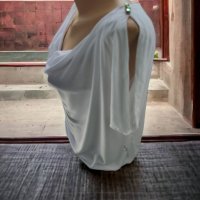 Guess дамски бял топ, блуза с къс ръкав, S размер , снимка 4 - Корсети, бюстиета, топове - 40532307