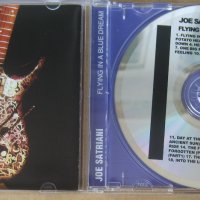 Joe Satriani - Flying in a Blue Dream CD, снимка 3 - CD дискове - 38110850