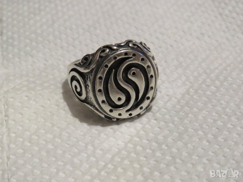 Стар  мъжки сребърен пръстен с красиви орнаменти и  символа Ин и Ян  сребро, снимка 1