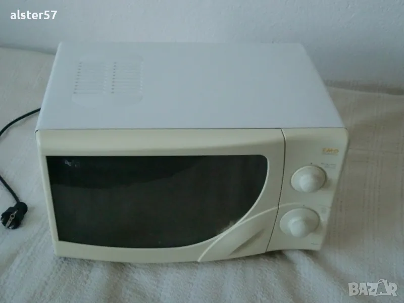 Микровълнова печка Delonghi MW311, снимка 1