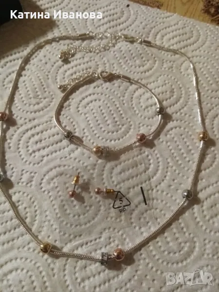 Продавам комплект колие, гривна и обици, снимка 1