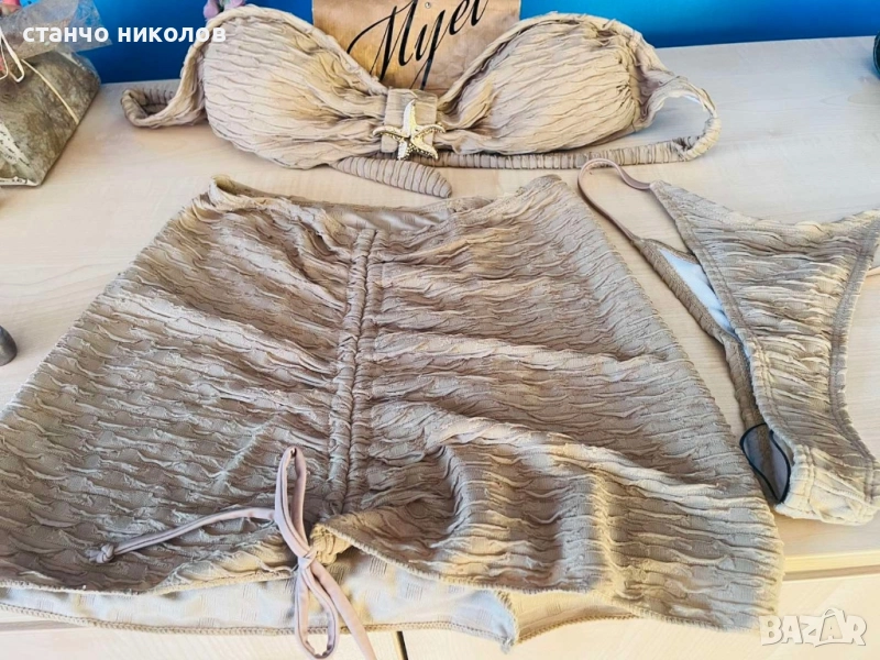 Продавам дамски бански комплект, снимка 1