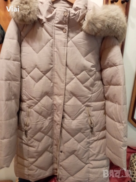 Дамско зимно бежаво яке , снимка 1