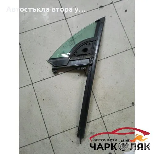 Стъкло предно ляво малко Ситроен Ц3 Плуриел 2005, снимка 1