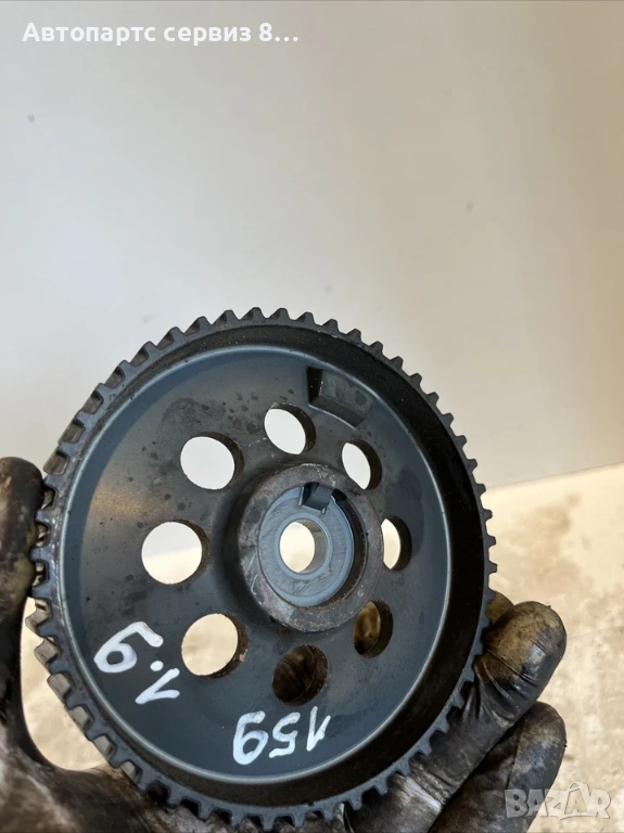 Зъбно колело на горивната помпа за Alfa Romeo 147 2007 1.9 JTD 16V – Оригинално, снимка 1