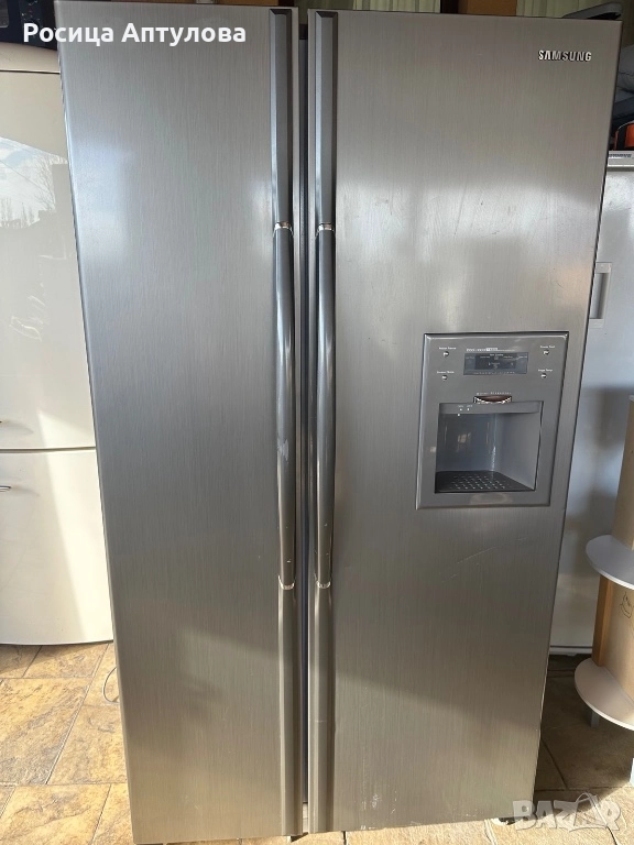 Двукрилен хладилник с фризер Samsung Side by Side, снимка 1
