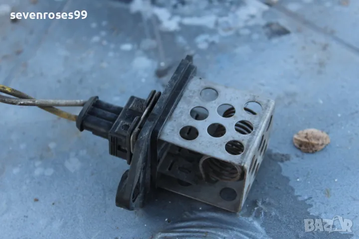 Реостат перка охлаждане Пежо 307 1.6i 2001 Peugeot 307 sw, снимка 1