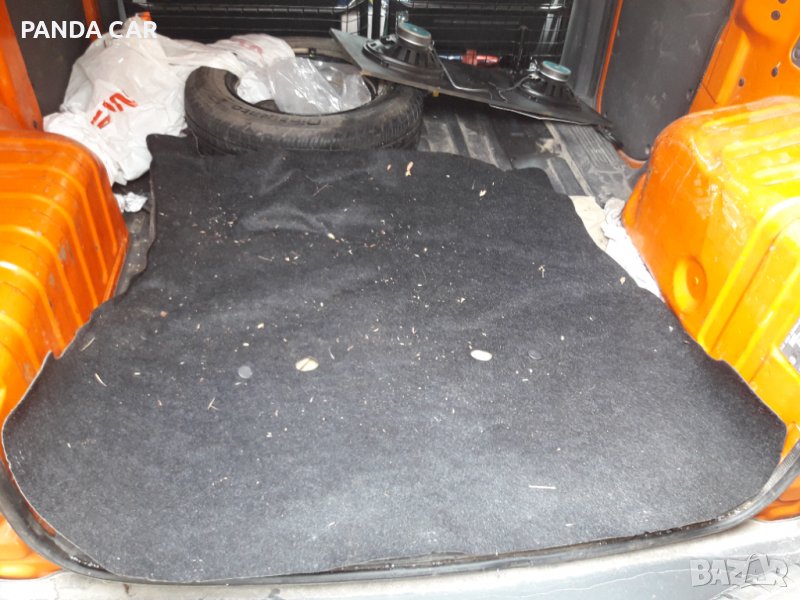 Мокет за багажник от Toyota Yaris , снимка 1