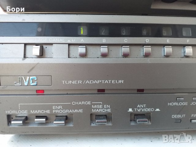 JVC Видео,тунер,адаптер, снимка 5 - Плейъри, домашно кино, прожектори - 32150739