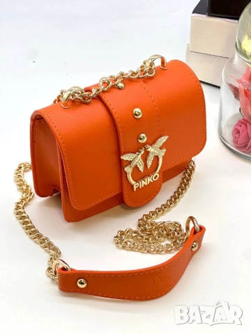 чанти Pinko Love ➡️15cm ⬆️14cm 🌟, снимка 2 - Чанти - 51556430