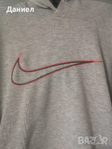 Суичър Nike , снимка 3 - Спортни дрехи, екипи - 48459316