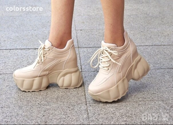 Кецове на платформа - бежова кожа - PA90

.