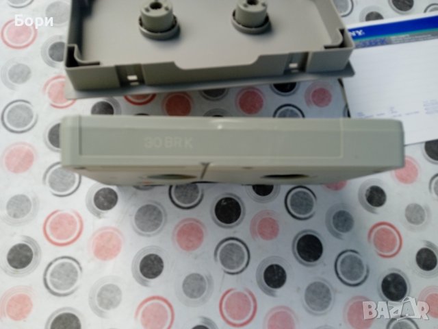 Sony KCA-30XBR U-matic видеокасета, снимка 7 - Плейъри, домашно кино, прожектори - 38289525