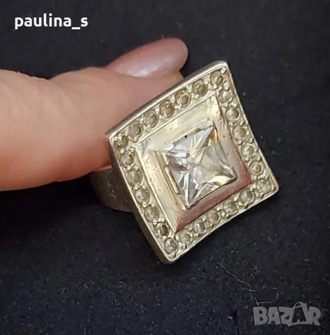 Винтидж / Масивен сребърен пръстен с Фианит и циркони / проба 925 Житен клас 
