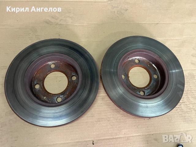 Предни спирачни дискове за VW Golf 3 (плътен диск), снимка 5 - Части - 51056387