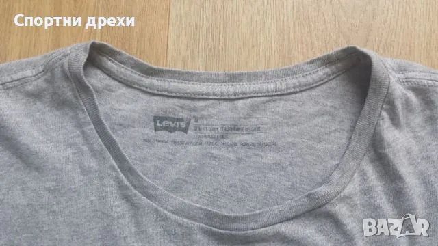 Оригинална памучна тениска Levi's (M), снимка 4 - Тениски - 48344703