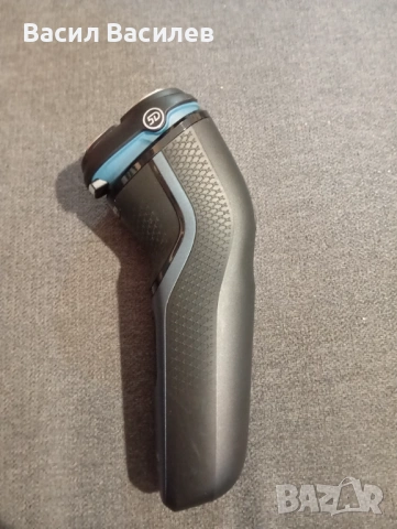 Продавам електрическа самобръсначка PHILIPS 3000, снимка 5 - Електрически самобръсначки - 53291938