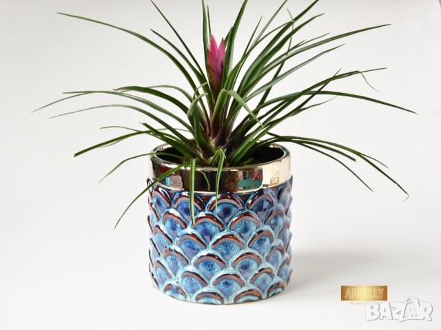 Саксия с шарка паунови пера / Подарък за дома / Декоративна саксия