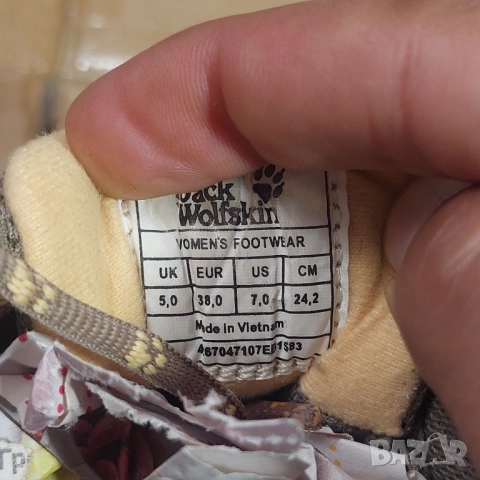 туристически обувки Jack Wolfskin VOJO  TEXAPORE номер 38 , снимка 3 - Други - 51955955