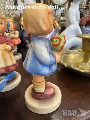 Порцеланова фигурка Hummel от Goebel №6285, снимка 2 - Антикварни и старинни предмети - 48517392