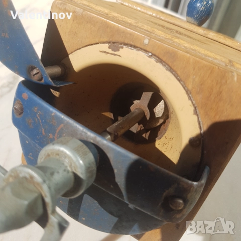 Старинна мелница за кафе , снимка 9 - Антикварни и старинни предмети - 51974046