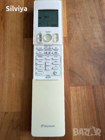 Daikin дистанционно за климатик ARC466A9 използвано, снимка 2 - Климатици - 52086665