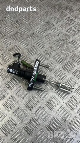 Помпа съединител Toyota Auris 2.0D4D 2007г.	