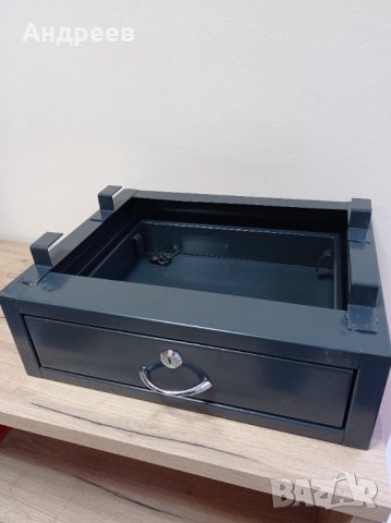 Чекмедже за банкноти, снимка 2 - Оборудване за магазин - 30935717