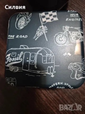 дамски часовник Fossil , снимка 5 - Дамски - 49244070