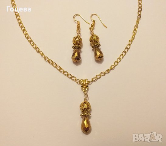 Разкошен комплект обеци и колие от златни кристали и златен полускъпоценен камък Хематит, снимка 2 - Бижутерийни комплекти - 29891606