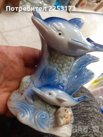 Порцеланови делфинчета