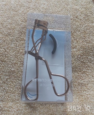 ЗА БОГА БРАТЯ КУПУВАЙТЕ Извивка ESSENCE за мигли, снимка 3 - Козметика за лице - 31483230