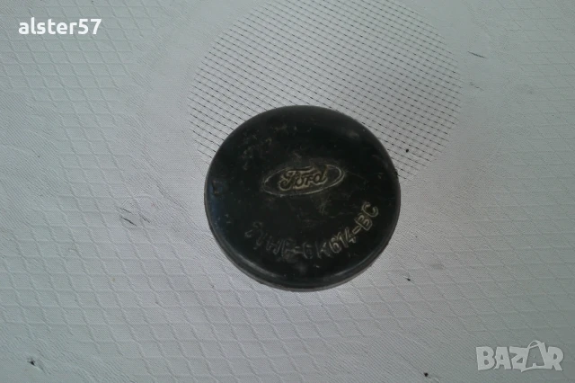 Капачка за масло от Ford Sierra  71HF-6K614-BC., снимка 8 - Части - 50495849