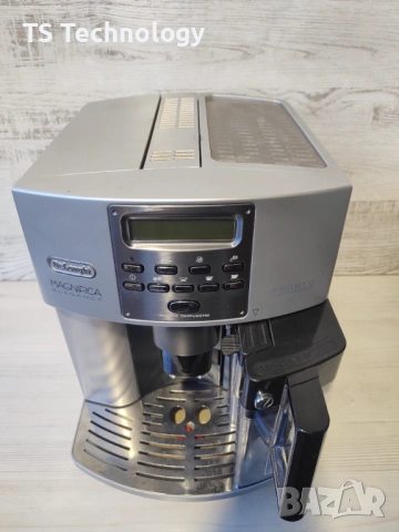ГАРАНЦИЯ ! Delonghi Magnifica с кана / Кафеавтомат - робот, снимка 2 - Кафемашини - 53039031
