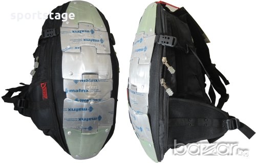 Раница с метален (dural) гръбен протектор 35л 58х29х25см, 2 прегради с двойни ципове. Секретен джоб 