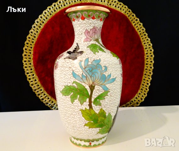 Китайска медна ваза Клоазоне,Cloisonne,маркирана. 