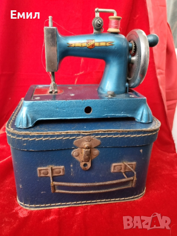Колекционерска детска шевна машина Martin Decker Kipic TSM