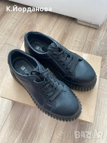 Дамски маратонки естествена кожа , снимка 2 - Маратонки - 50310954