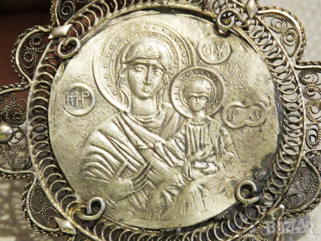 Възрожденска Сребърна икона, амулет, накит, медальон с Богородица, Дева Мария - Панагия 70 мм Сребро, снимка 5 - Антикварни и старинни предмети - 30339453
