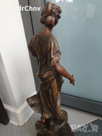 49см-3кг Moreau ЦАМ статуетка/стара френска скулптура/фигура на жена-художничка, снимка 3 - Статуетки - 54166256