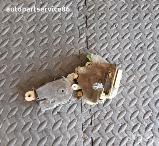Механизъм за заключване на задна лява врата за Subaru Legacy (2001) 9730, снимка 3 - Части - 54228199