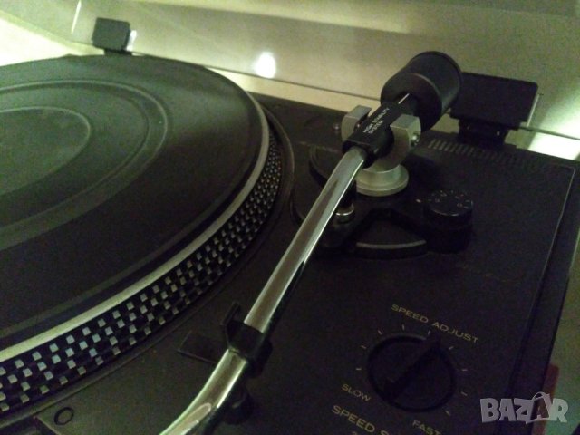 Hitachi HT-350 direct drive грамофон с нова Аидиотехника